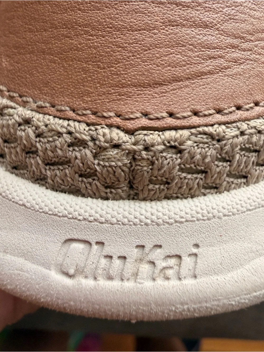 OluKai Alapali Brown Knit Shoes Comfort Sneakers Pull On Comfy Lightweight Sz 9